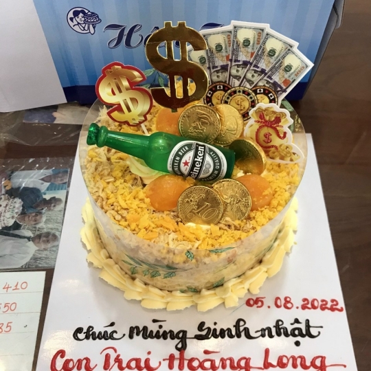 bánh kem bông lan trứng muối 