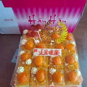 Bánh Bông Lan Trứng Muối