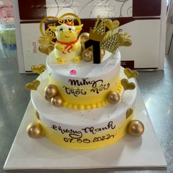 Bánh kem tầng 